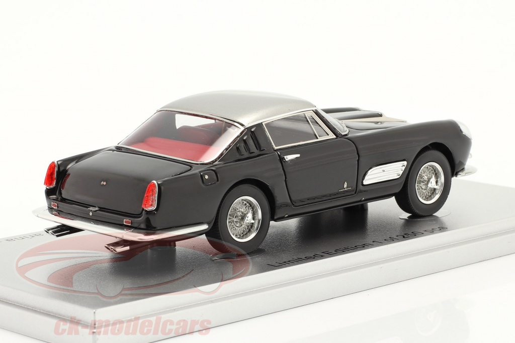 Miniature Ferrari 410 Superamerica Serie III Pininfarina 1958 - Kess Model Au 1:43 - Référence KE43056130 - Neuve