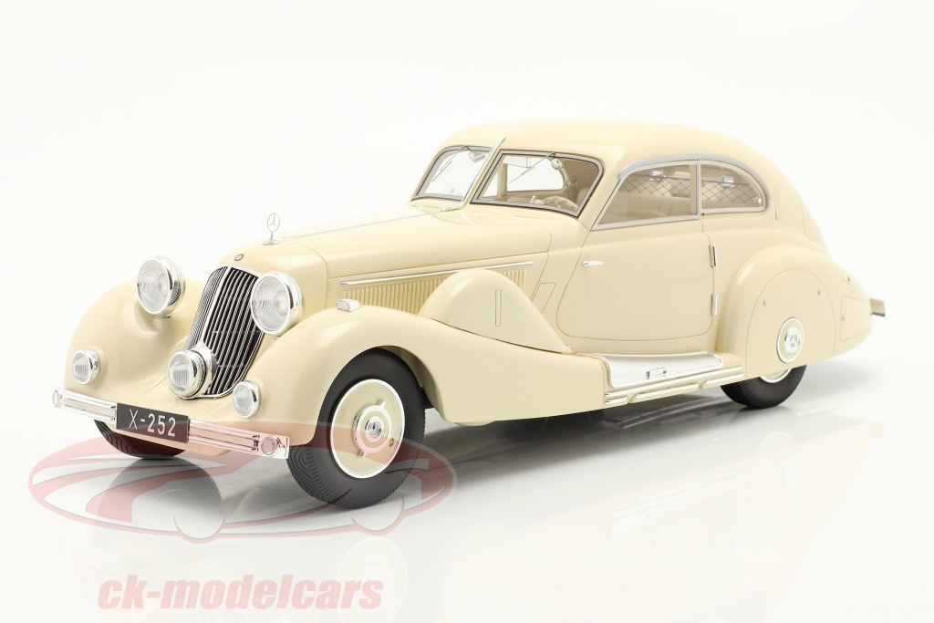 Mercedes-Benz 500K Særlig Strømlinet bil 1935 fløde hvid 1:18 Matrix