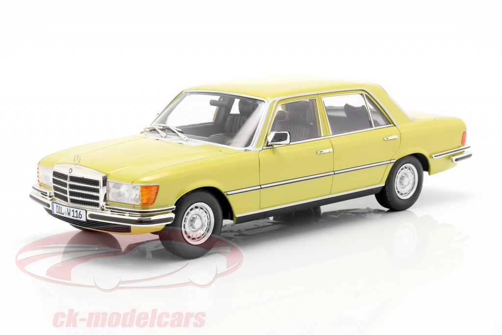 iScale 1:18 Mercedes-Benz S-Klasse (W126) Année de construction 1985 vert chardon / gris / 2