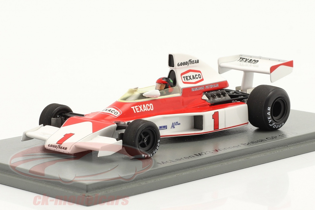 Emerson Fittipaldi McLaren M23 #1 Winner British GP formula 1 1975 1:43 Spark