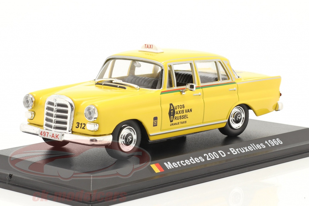 ZT861 IXO voiture 1/43 Taxi du Monde ZIS 110 Moscou 1948 noire