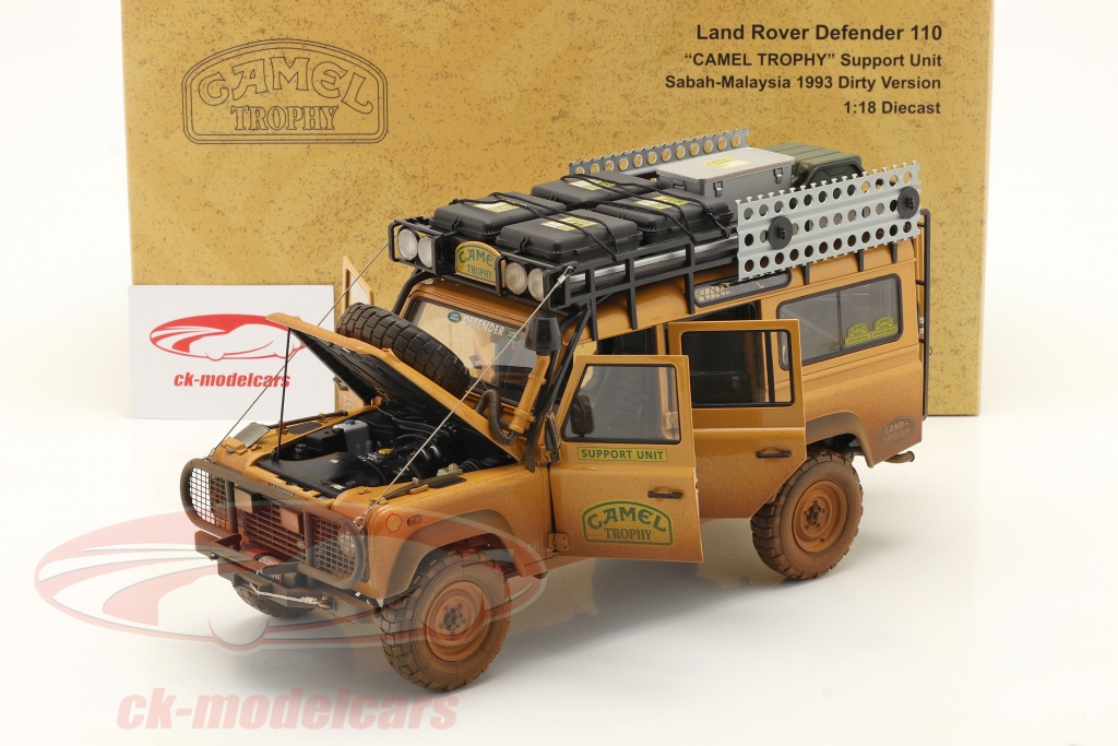 Xe Mô Hình Land Rover Defender 110 '' Camel Trophy '' Edition Almost R 118 Vang