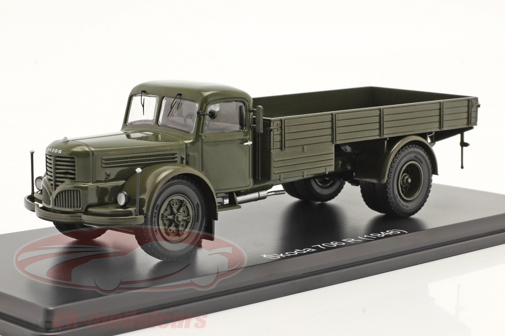 premium-classixxs-1-43-skoda-706-r-camion-a-plateau-annee-de-construction-1946-olive-fonce-pcl47127/