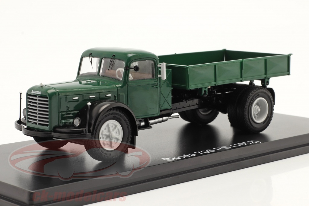 premium-classixxs-1-43-skoda-706-rs-flatbed-truck-year-1952-dark-green-pcl47130/