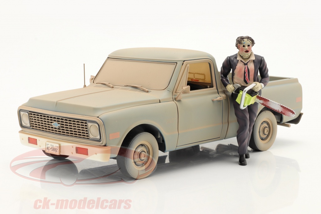 highway-61-collectibles-1-18-chevrolet-c10-1971-med-figur-the-texas-chainsaw-massacre-highway61-hwy18022/