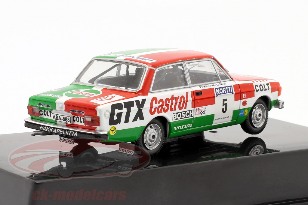 Miniature 1/18 MCG Volvo 142 Castrol #5 - Rallye 1000 Lakes 1973 - Mikkola/Rautanen