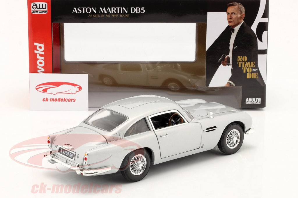 ☆JOY RIDE 1⁄18 アストンマーチン DB5 ☆007：カジノロワイヤル