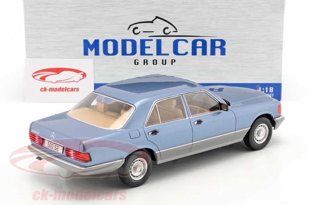 Camion Mercedes SK II Turquoise Clair - Model Car Group / IXO 1/18 - NEUF