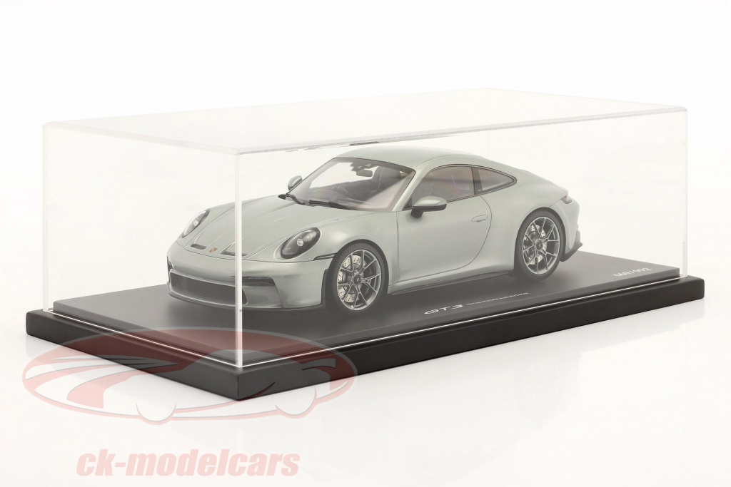 Dealer Edition Minichamps 1/18 Porsche 911 992 GT3 édition limité avec