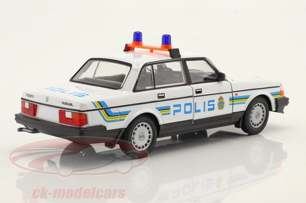 Volvo 240 GL Welly 1:24 - Schaal Model Shop Volvo 240 GL Welly 1:24 - Schaal Model Shop
