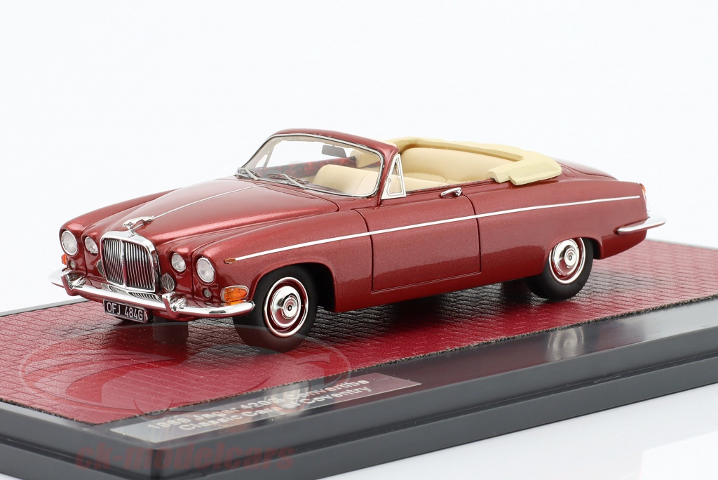 matrix-1-43-jaguar-420g-convertible-classic-cars-of-coventry-1969-red-metallic-mx41001-192/