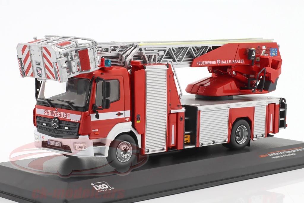 ixo-1-43-mercedes-benz-atego-dlak-23-12-fire-department-halle-saale-with-turntable-ladder-trf024s/