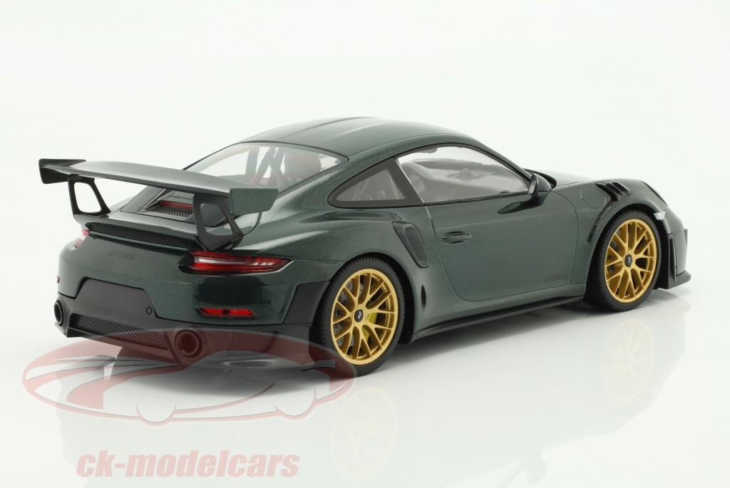 British Racing Green Gold Rims Minichamps 1:18 Porsche 911 (991 II) GT2 RS Weissach package 2018 ...