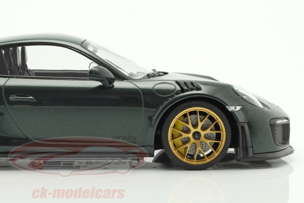 British Racing Green Gold Rims Minichamps 1:18 Porsche 911 (991 II) GT2 RS Weissach package 2018 ...