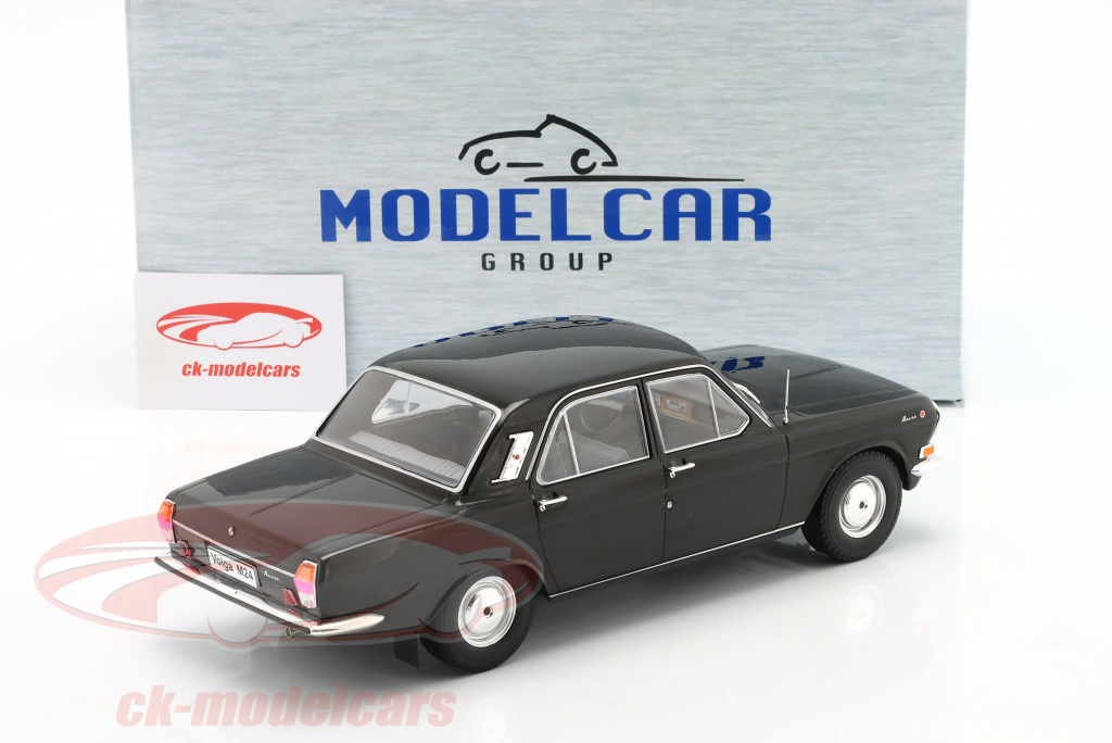 WOLGA VOLGA GAZ M24 Noir De 1972 Au 1/18 De MCG Model Car Group