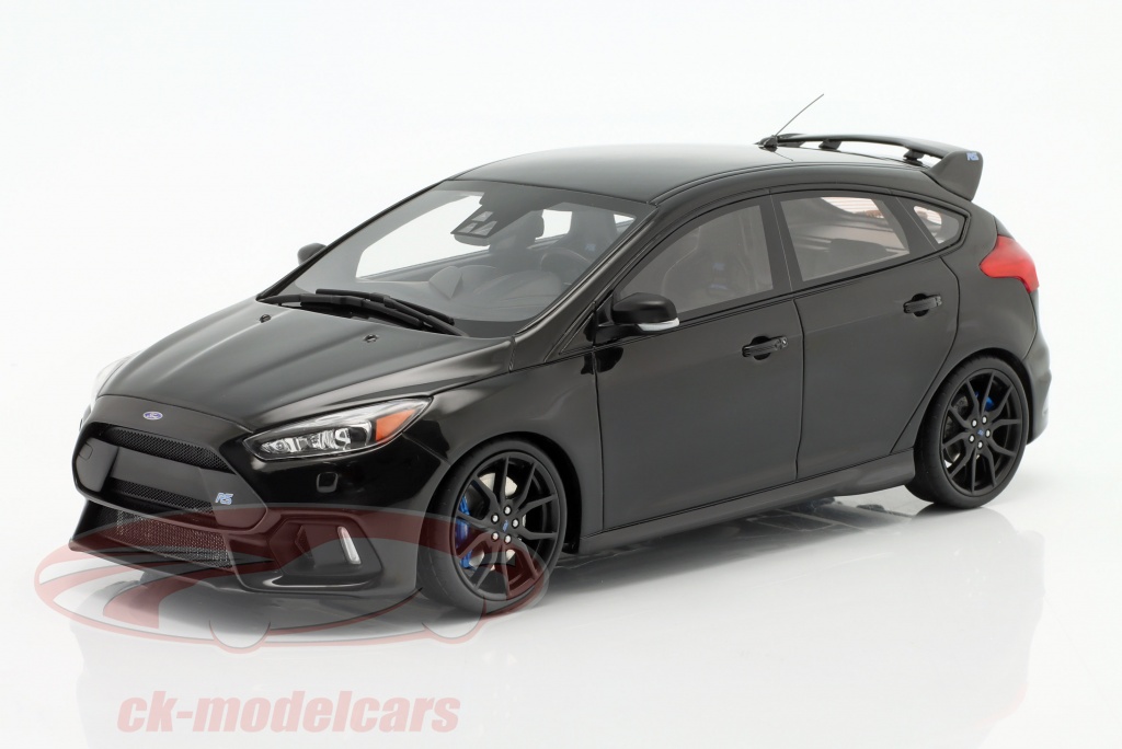 ottomobile-1-18-ford-focus-rs-year-2017-black-ot950/