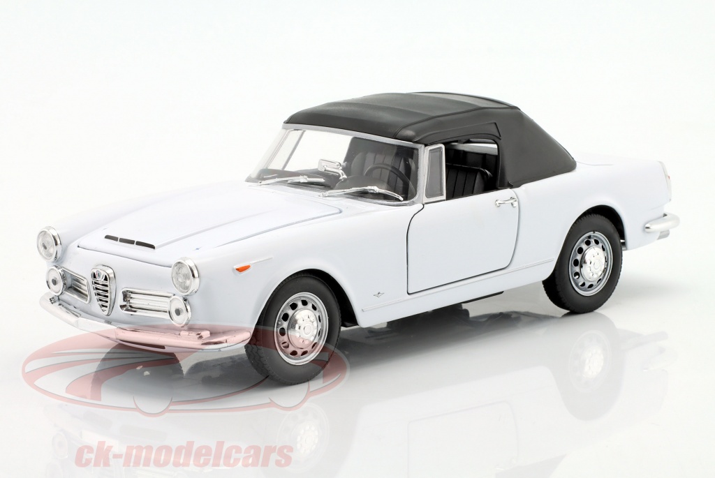 welly-1-24-alfa-romeo-spider-2600-with-soft-top-year-1960-white-24003hw/