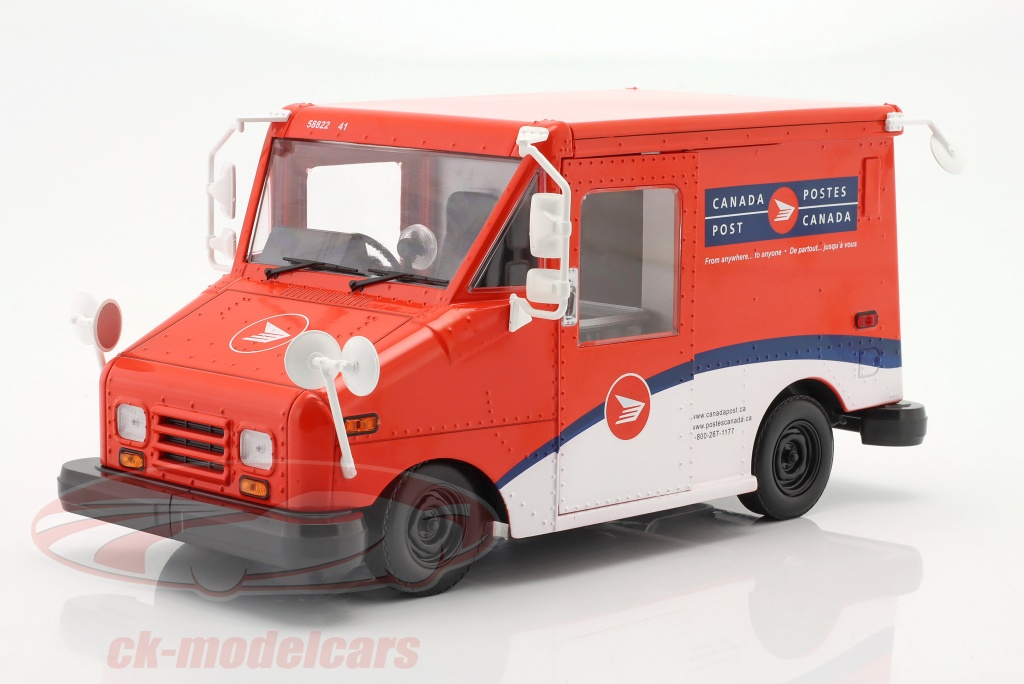 greenlight-1-18-canada-post-long-life-mail-vehicle-llv-red-white-13571/