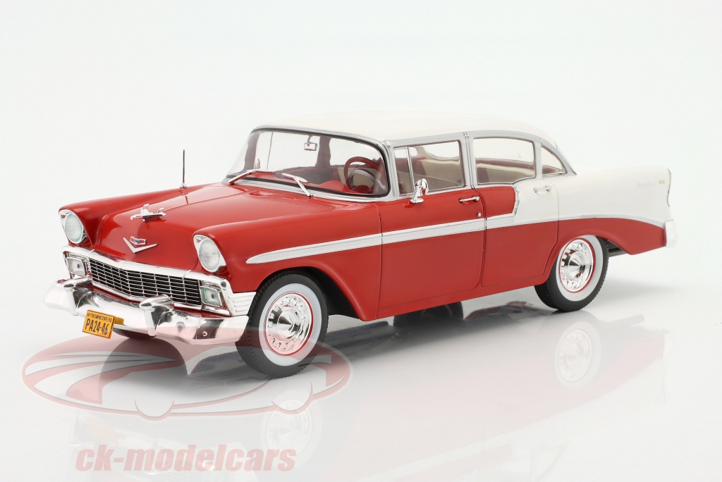 whitebox-1-24-chevrolet-bel-air-4-door-sedan-year-1956-red-white-wb124121/