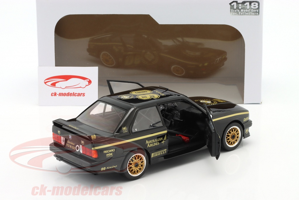 Solido 1:18 BMW M3 (E30) 90th Anniversary 2022 schwarz / gold  