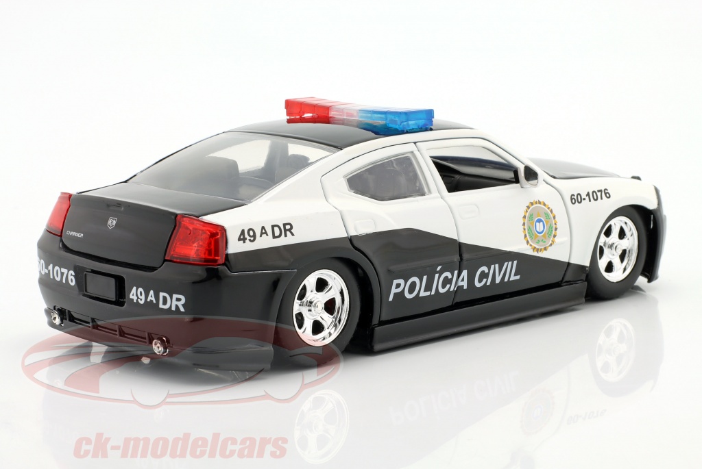 Fast & Furious 1:24 2006 Dodge Charger Police Car Die-Cast