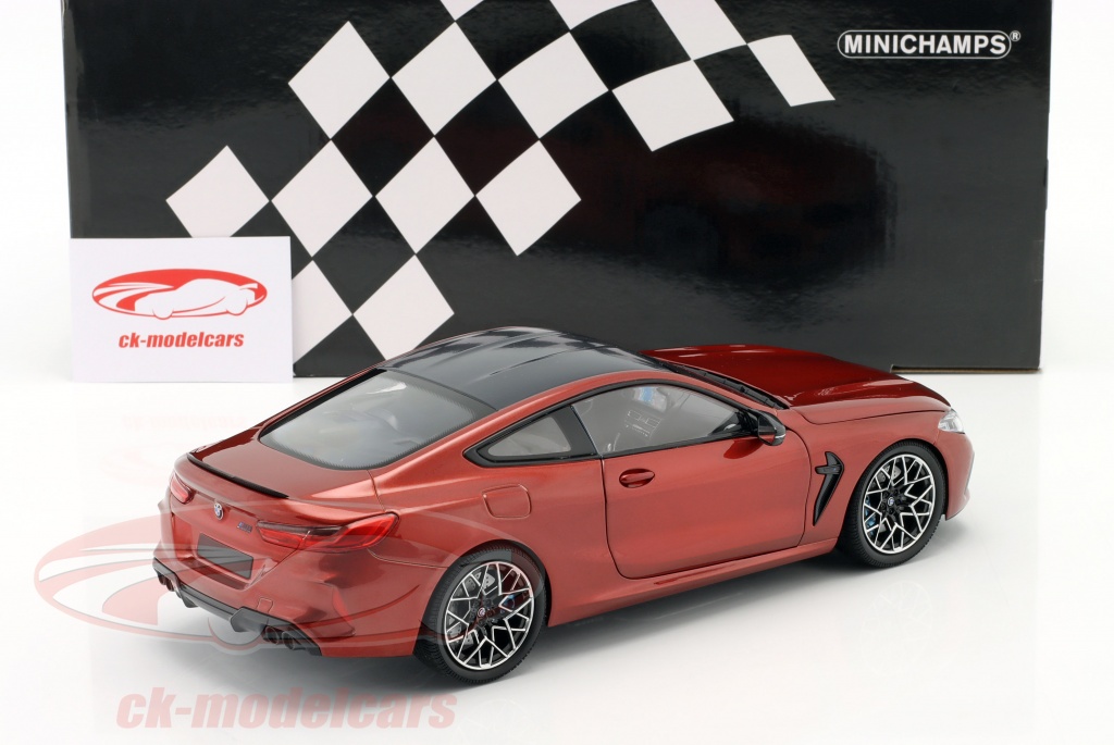 Minichamps 1:18 BMW 8er Serie M8 Coupe (F92) Baujahr 2020 rot 