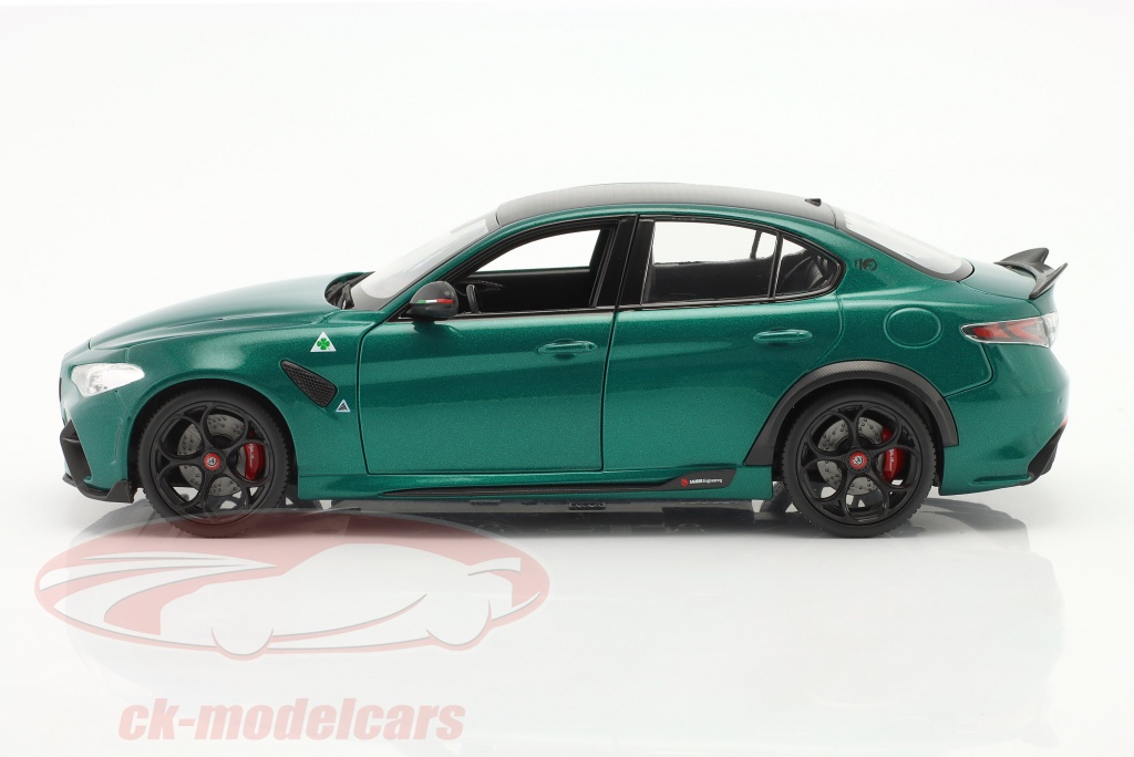 Bburago 1:18 Alfa Romeo Giulia GTAm Anno di costruzione 2020 trofeo