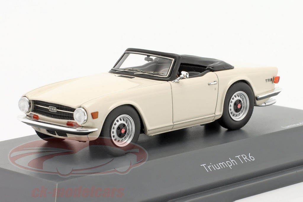schuco-1-43-triumph-tr6-roadster-year-1968-1976-white-450915100/