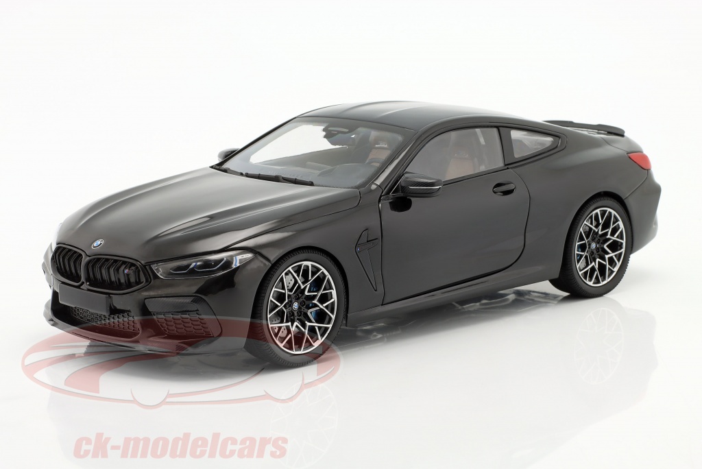 Minichamps 1:18 BMW 8er Serie M8 Coupe (F92) Baujahr 2020 schwarz 