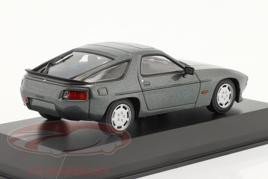Porsche 928 convertible Carelli Design 1981 (Avenue 43) 1:43