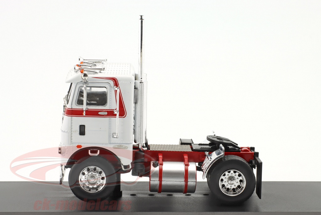Modèle Réduit Freightliner COE 1976 - Échelle 1/43, Blanc Et Rouge, IXOMODELS IXOTR128.22