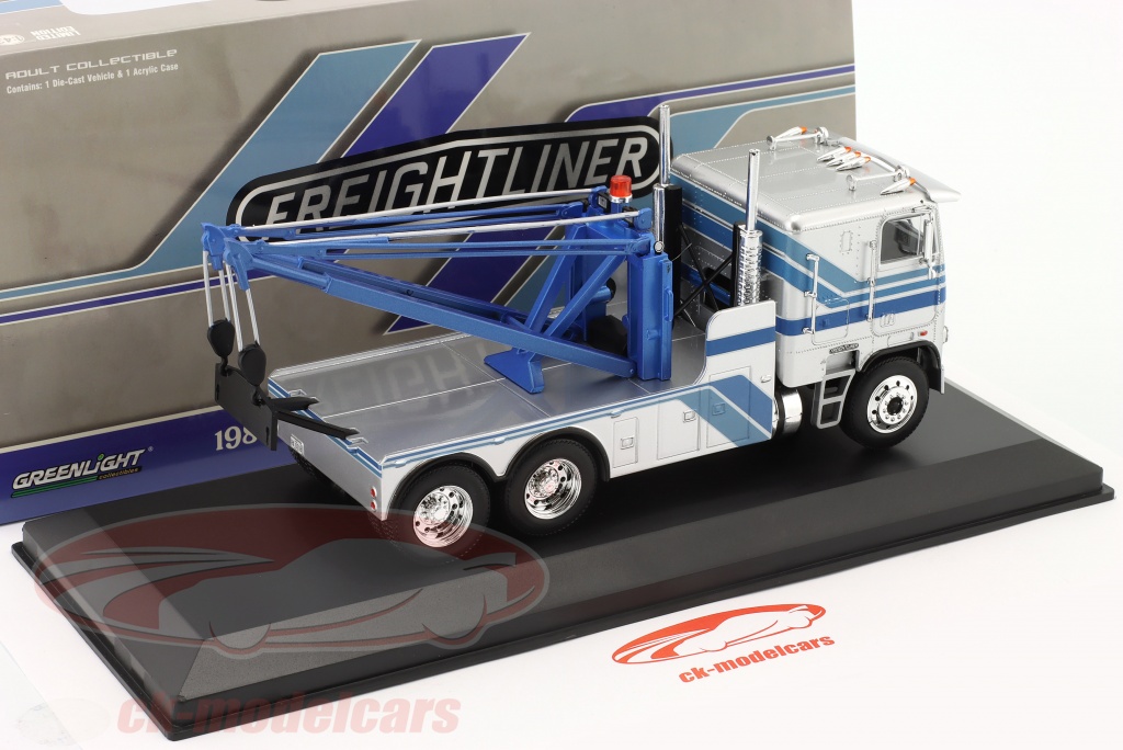 Camion Freightliner 1:43 Terminator 2 - Greenlight Hollywood Series 1984 (noir, Boîte Fermée)