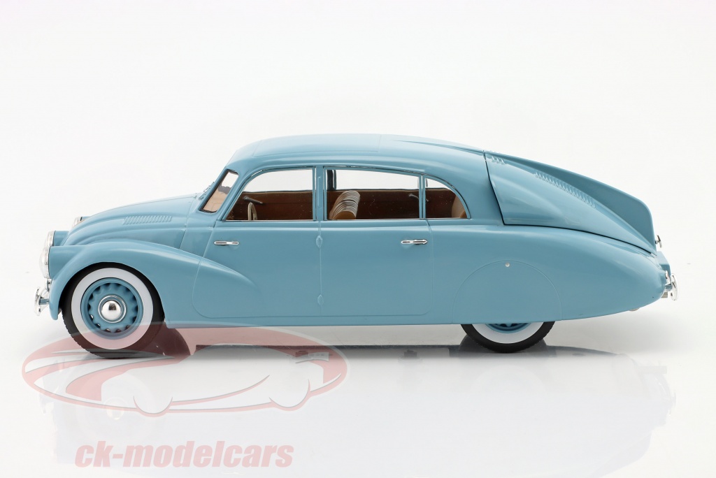 Maquette Voiture Tatra 87 1937 Bleu Clair 1:18 - MCG - Die-cast Métal - OVP
