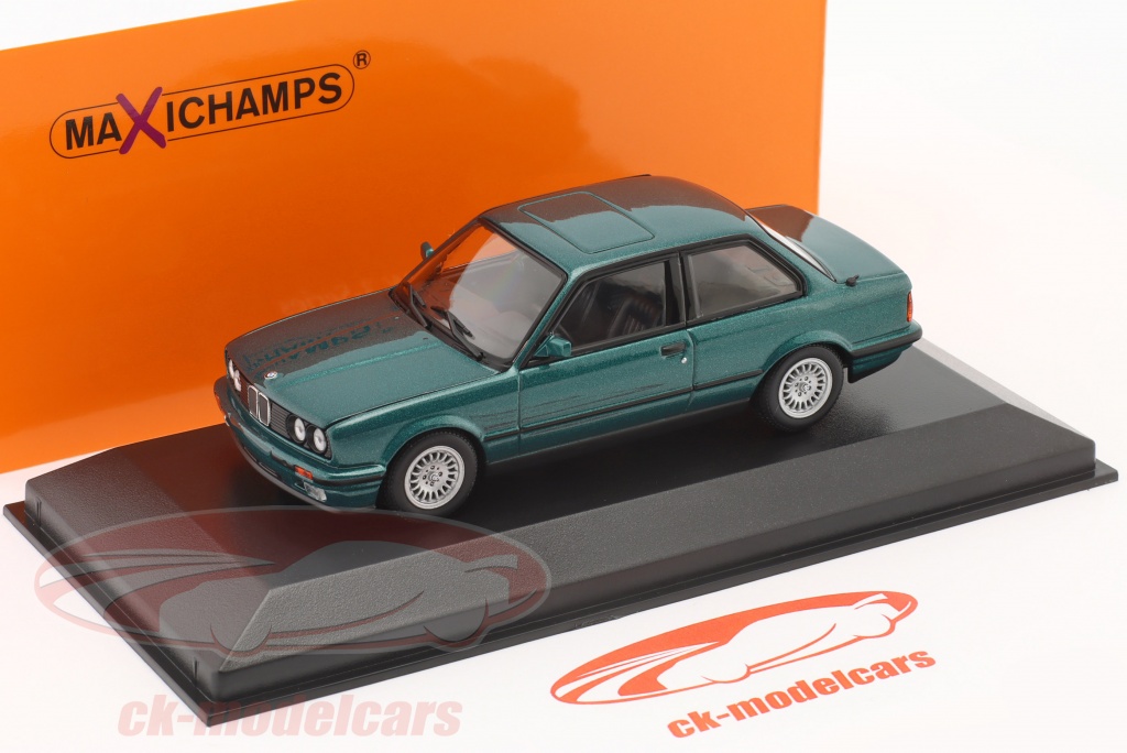 Minichamps 1:43 BMW 3er Serie (E30) Baujahr 1986 grün metallic 