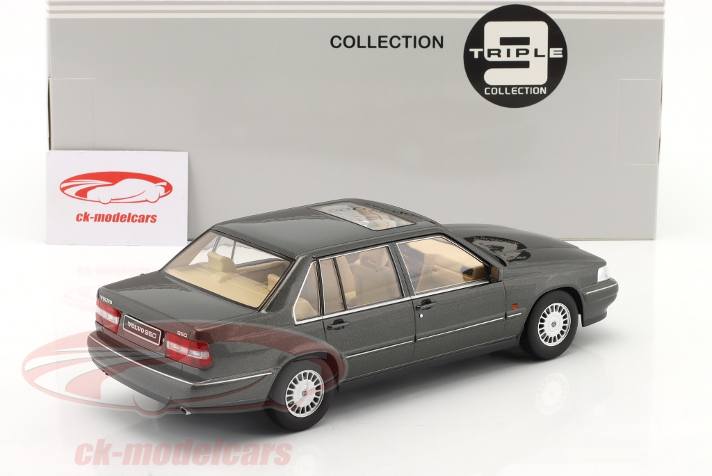 Volvo 850 1993 Gris Foncé Métallique Modèle Réduit 1:18