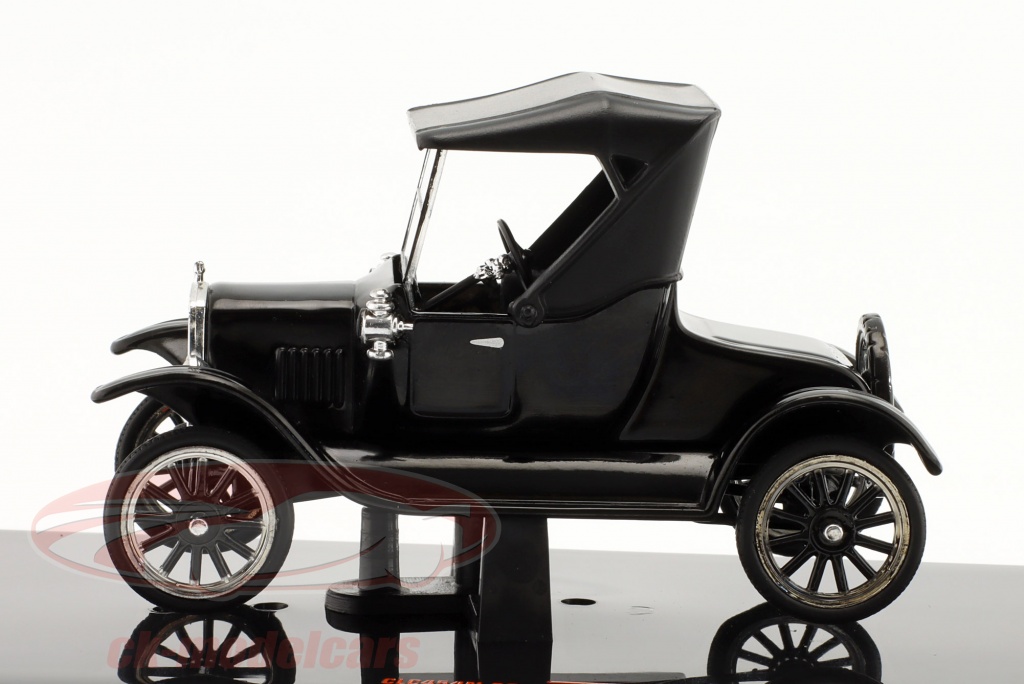 Ixo 1:43 Ford T Runabout year 1925 black CLC454N.22 model car CLC454N ...
