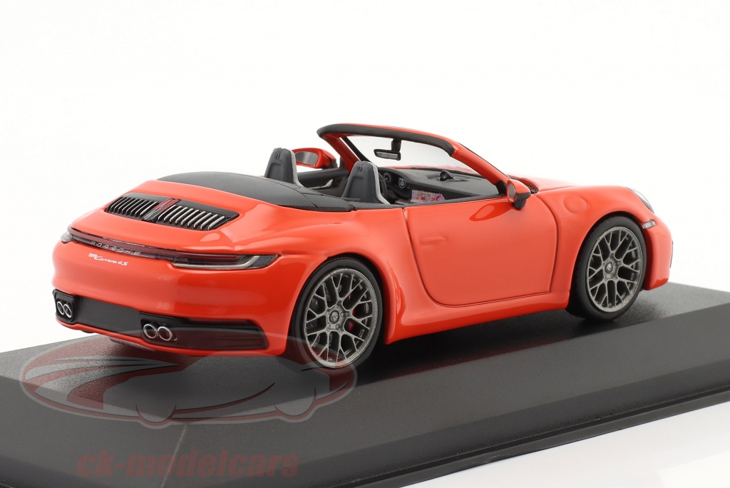 Maisto Opel Speedster Cabrio Modellauto 1:18 (Gebraucht) in Arch für