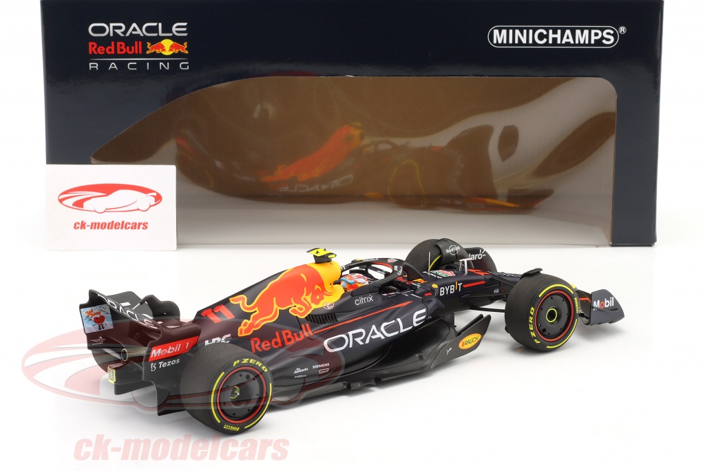 Minichamps 1:18 S. Perez Red Bull Racing RB18 #11 4位 Miami GP 