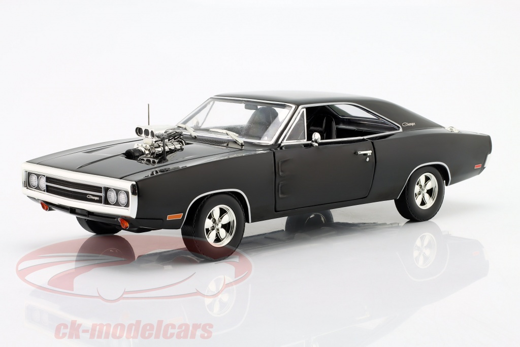 greenlight-1-18-dodge-charger-blown-engine-year-1970-black-19122/