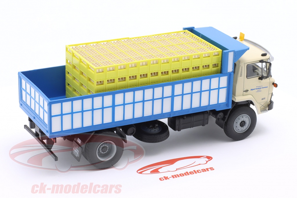 Miniature 1/43 EBRO Datsun 1300 Truck 1966, état Correct, Occasion