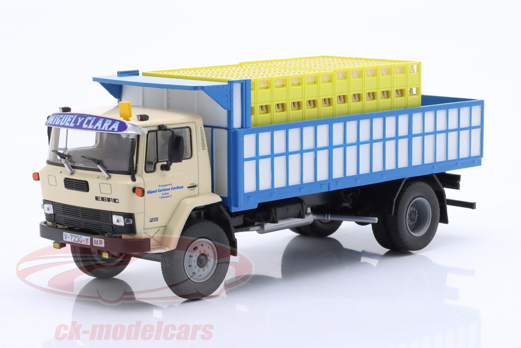 altaya-1-43-ebro-p260-truck-beverage-transport-year-1976-white-blue-g1n0e005/