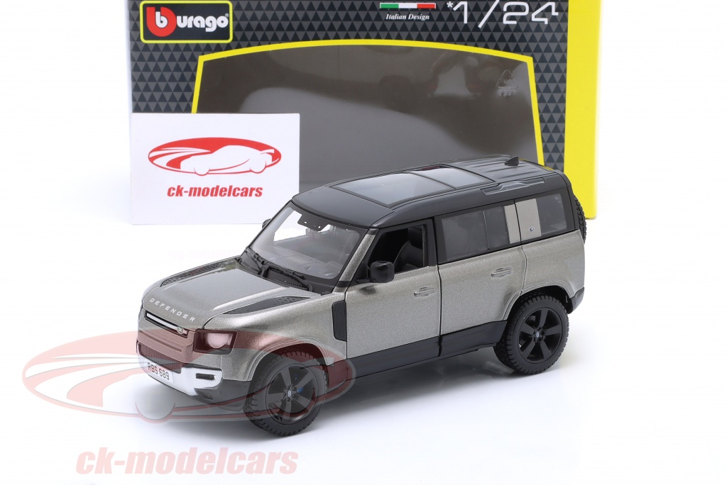 1/24 Bburago 2022 Land Rover Defender 110 Diecast Model SUV Silver 21101 SIL