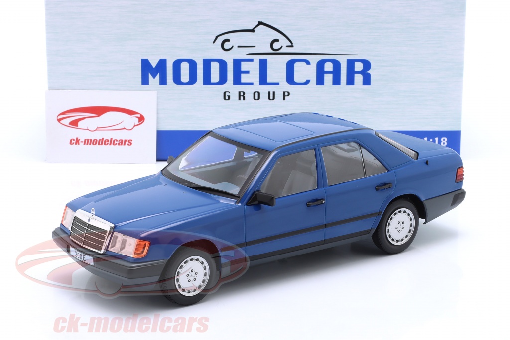Modelcar Group 118 MercedesBenz 260 E (W124) year 1984 dark blue
