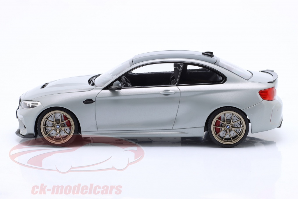 Minichamps 1:18 BMW M2 CS (F87) 2020 silber metallic / goldene 