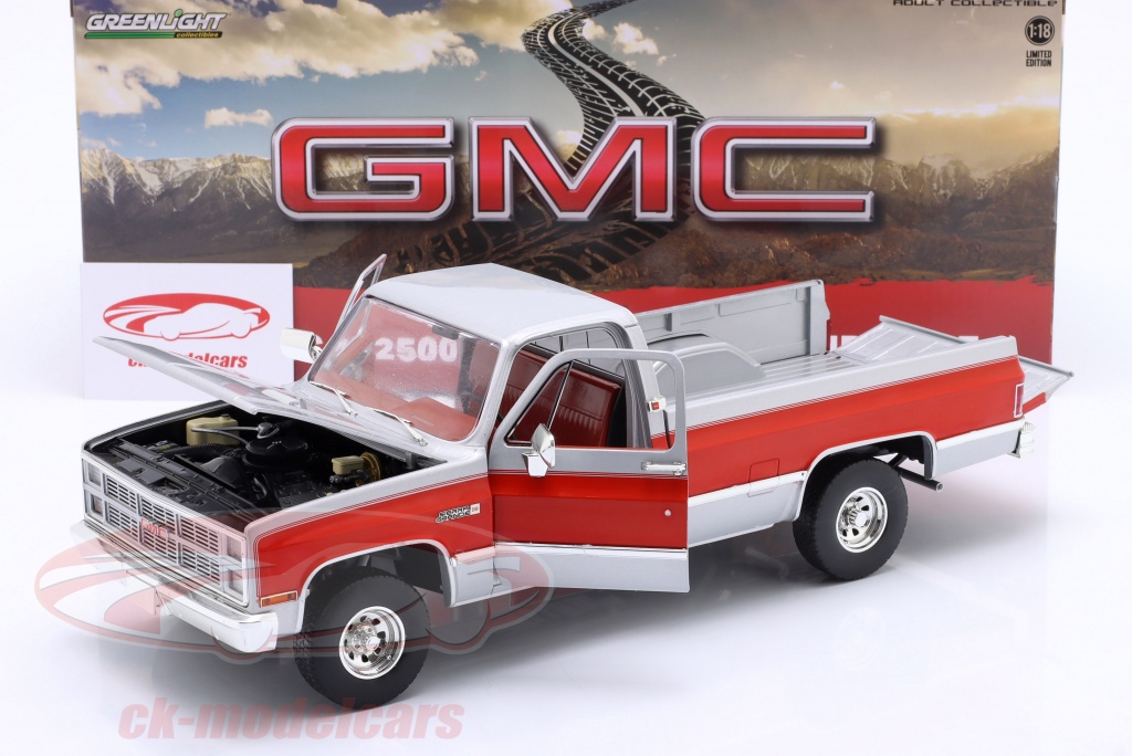 GMC K-2500 Sierra Grande Wideside - 1984 - blue / silver