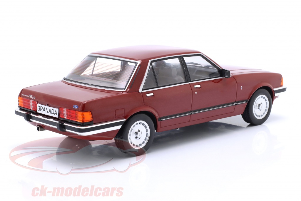 Modelcar Group 118 Ford Granada MK II 2.8 Ghia year 1982 dark red