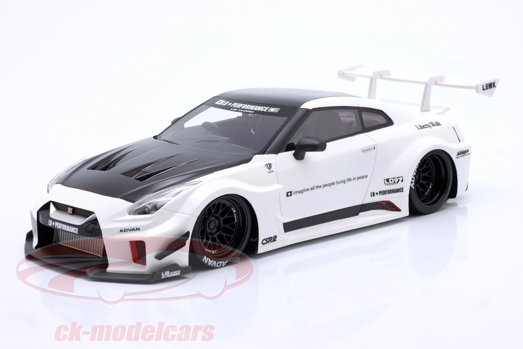 true-scale-1-18-lb-silhouette-works-gt-nissan-35gt-rr-ver2-white-ts0368/