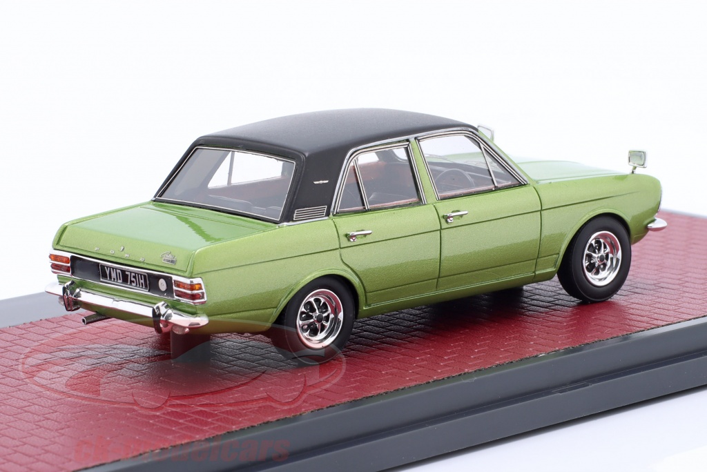 Matrix MAX40603-092 Ford Cortina 1600E 1967 1970 green metallic 1/43