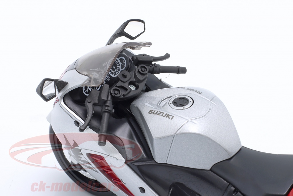 Modellino Suzuki Hayabusa 1/12 Maisto – Pressofuso Argento Metallizzato Anno 2022