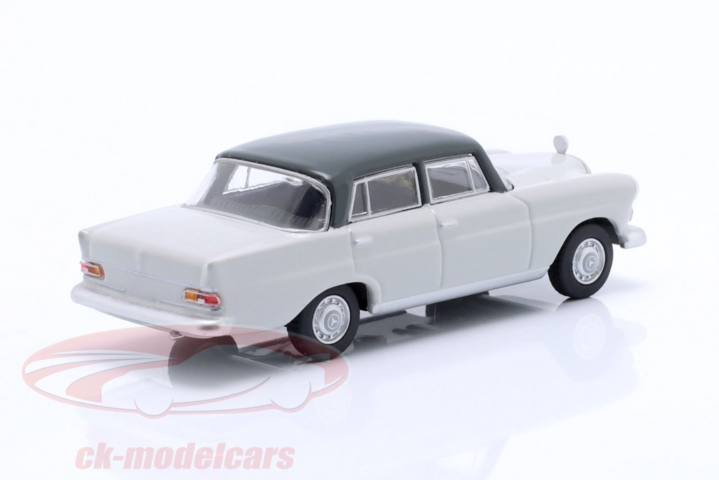 Schuco Mercedes Benz 200D Modellauto 1:64 - Dunkelrot Für Sammler